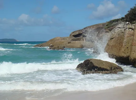 squeaky beach camping